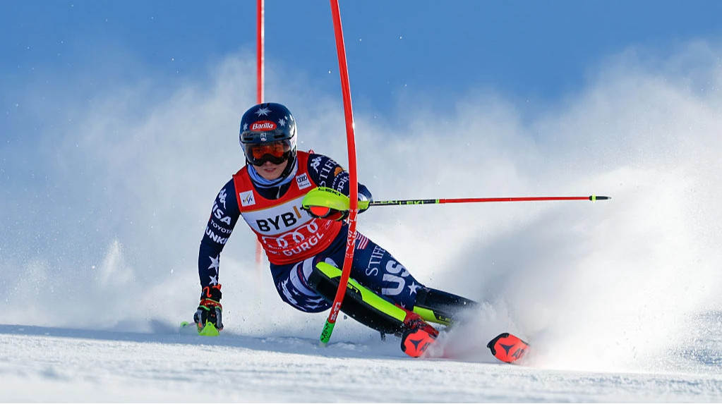 Горные лыжи. Шиффрин продолжила победную серию в слаломе