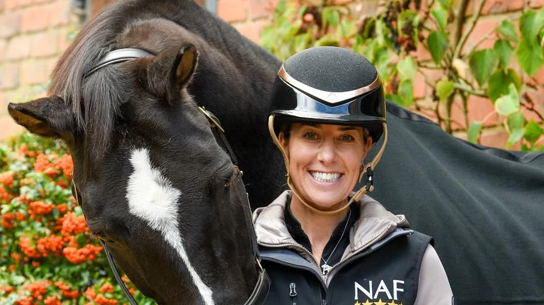 Триразова олімпійська чемпіонка знову потрапила в скандал через агресивне поводження з конем