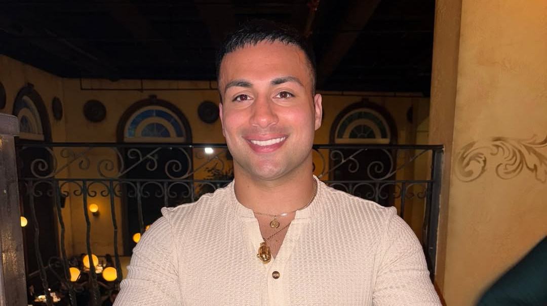 Алекс Варгас