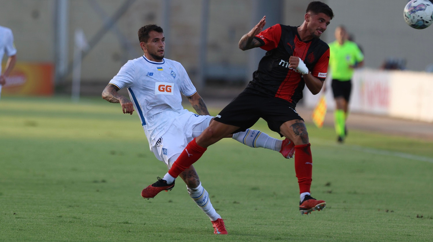 Фаворит очевидний: прогноз букмекерів на матч Динамо Київ – Крістал Пелес