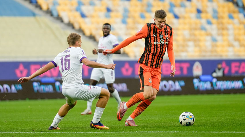 Шахтер потерпел разгромное поражение от ЛНЗ в 8-м туре УПЛ