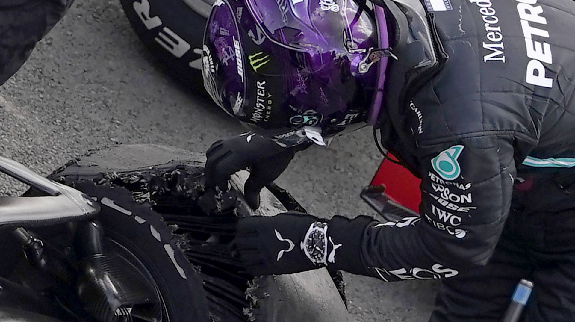 Борьба на грани или лучшие финиши Формулы-1 на поврежденном болиде