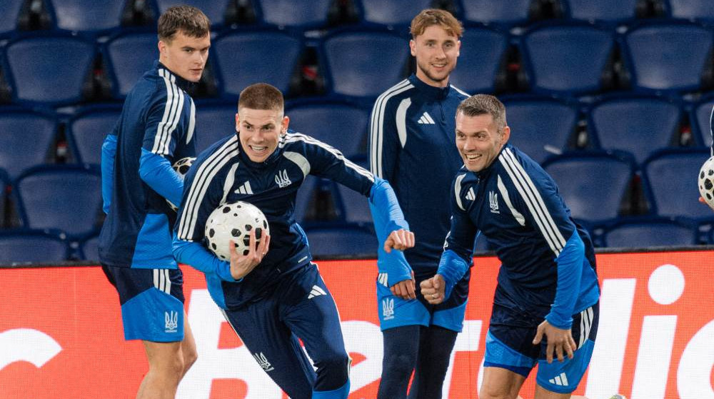 Сборная Украины провела тренировку на Парк де Пренс перед матчем с Францией