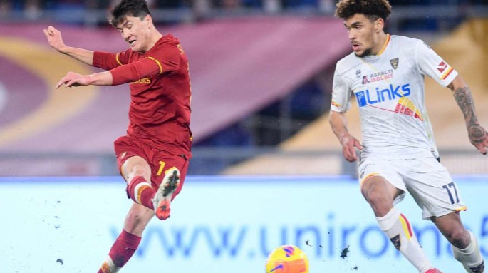 Конкурент Довбика в Роме может перейти в турецкий клуб