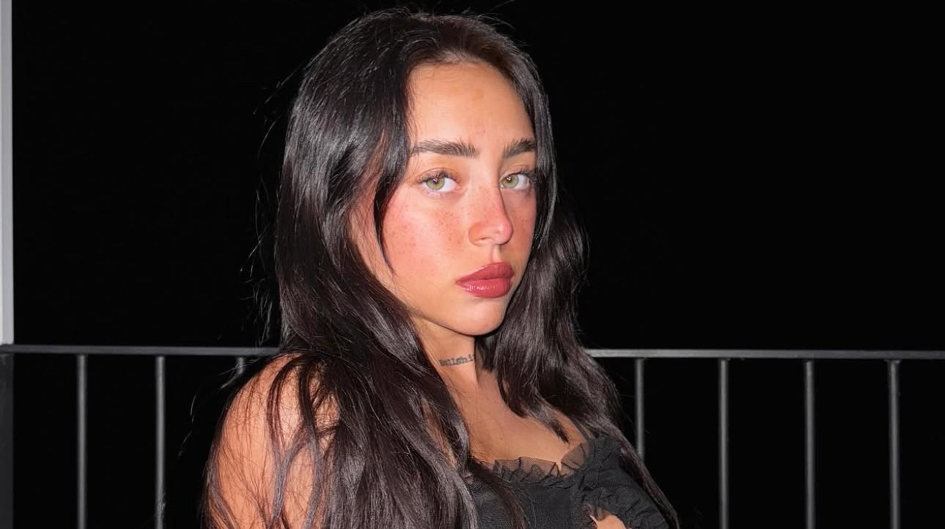 Щаслива у стосунках із ним: зіркова співачка розкрила деталі стосунків із вундеркіндом Барселони