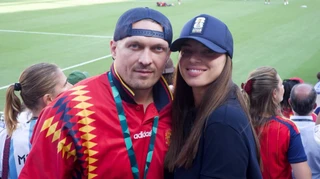 Усик запалив на фіналі ЧС-2026: дружина боксера зафільмувала шалені танці боксера під Шакіру