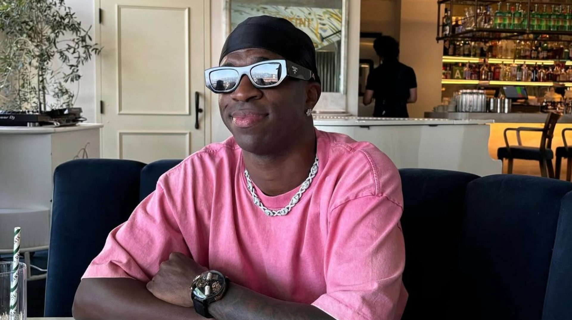 Одну із головних зірок Реала підозрюють у стосунках із моделлю-трангендером