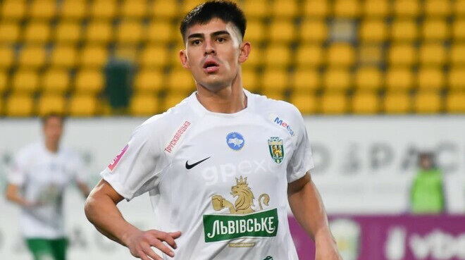 Карпати оголосили про відхід легіонера