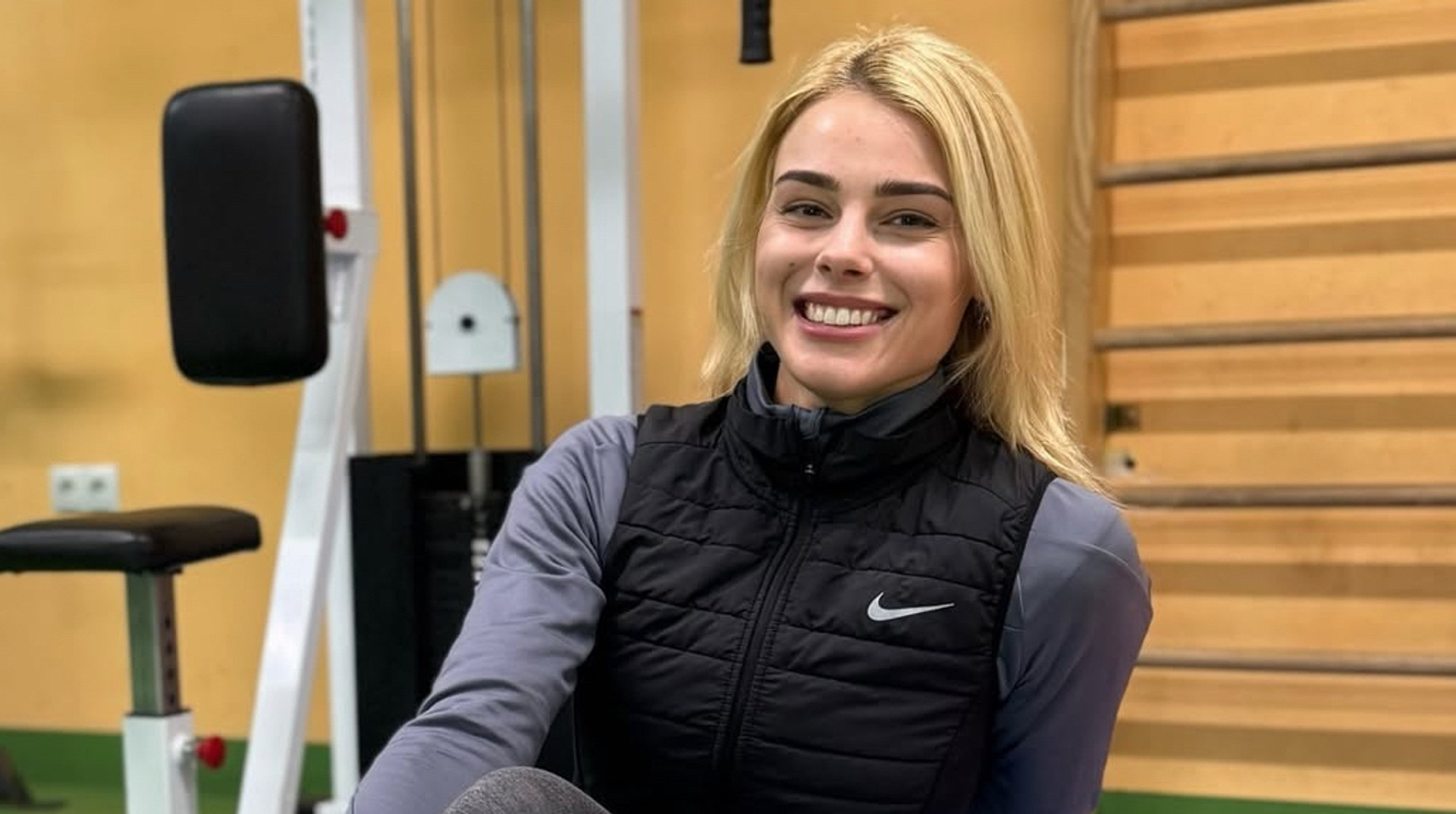 Неожиданные таланты Левченко: легкоатлетка встала на каток и поразила стихотворением собственного автоства