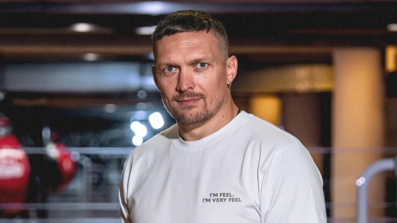 Бывший чемпион мира назвал легендарного боксёра, который мог бы победить Усика