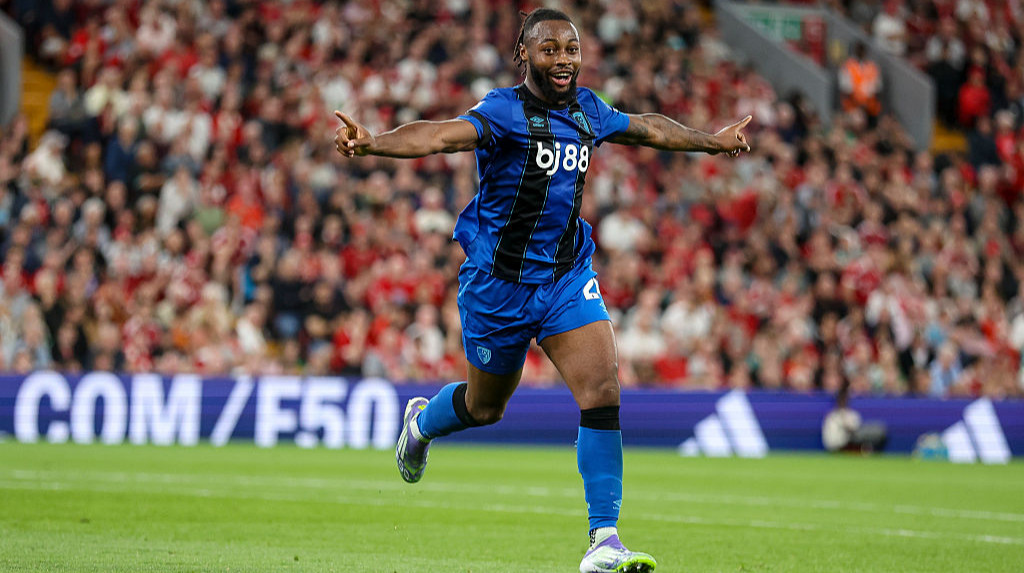 Перший скандал нового сезону: фанат з інвалідністю обізвав гравця Борнмута нігером