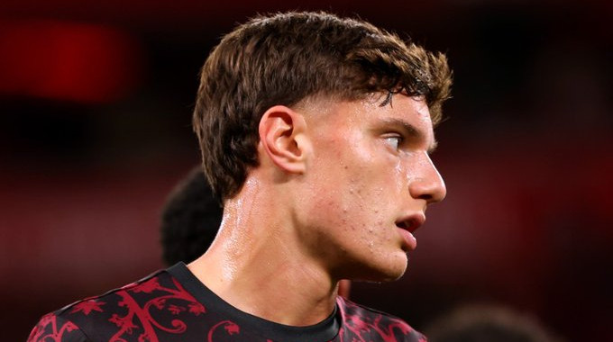 Джованні Леоні