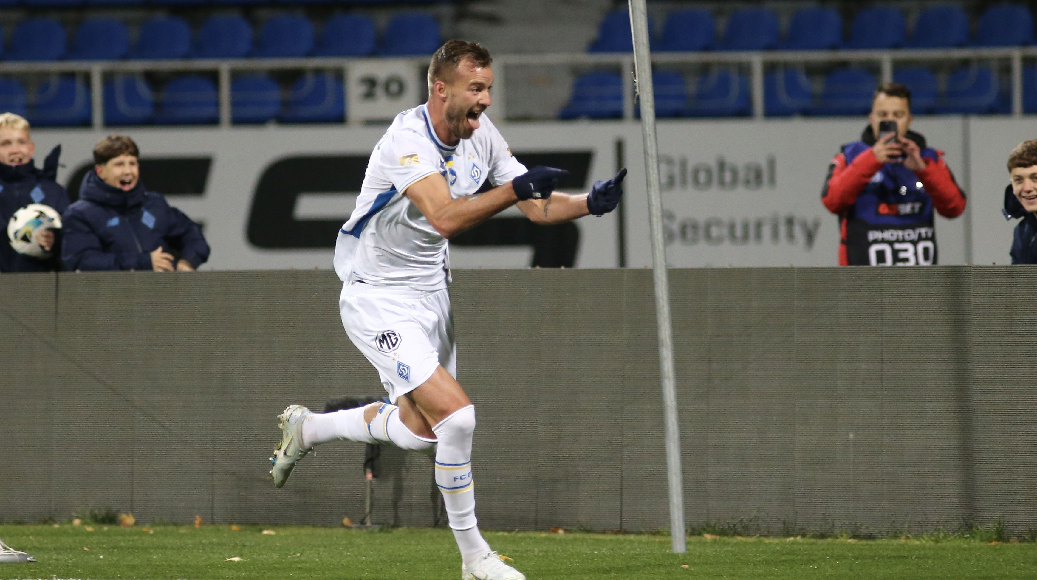 Андрій Ярмоленко