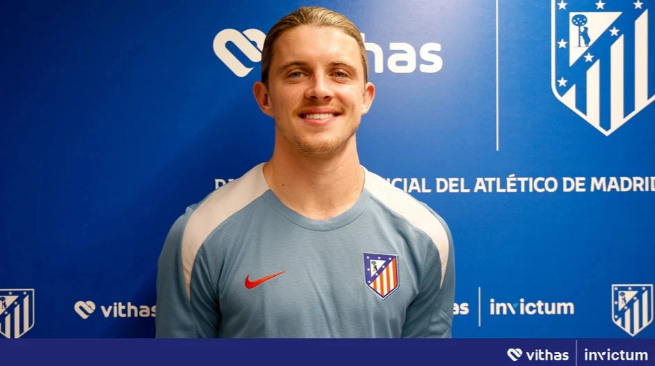 Галлахер решил присоединиться к Тоттенхэму, вместо Астон Виллы