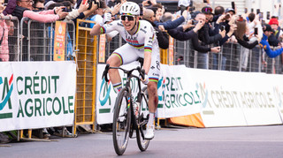 Героїчна перемога Погачара на Мілан – Сан Ремо. Підсумки тижня у велоспорті