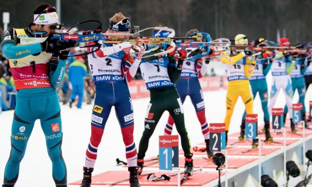 Російських біатлоністів знову підозрють у вживанні допінгу