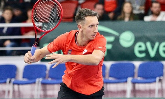 Стаховський виграв стартовий матч на турнірі у Празі