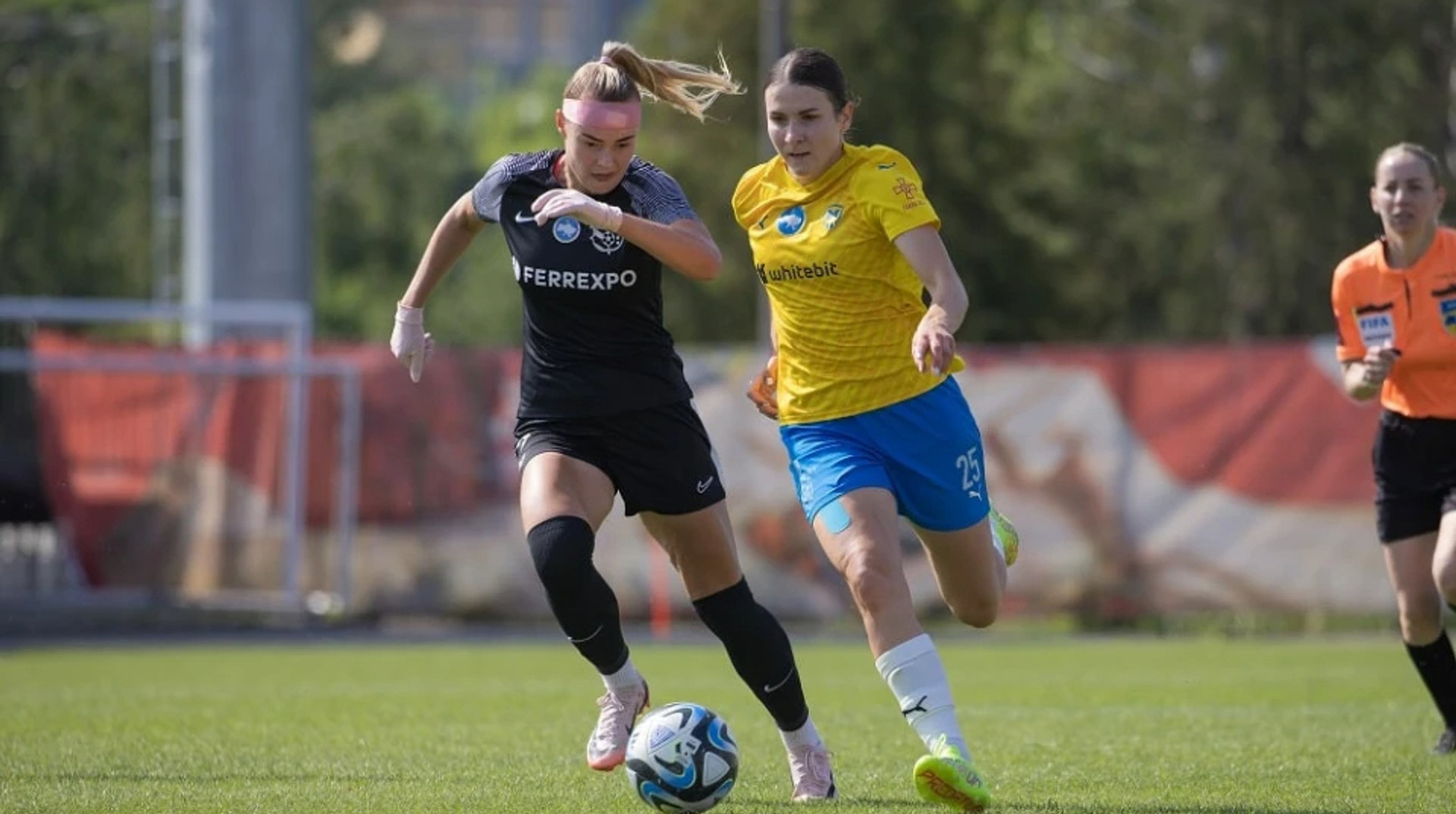 Манчестер Юнайтед и крепкие орешки: Ворскла и Металлист 1925 стартуют в Лиге чемпионов