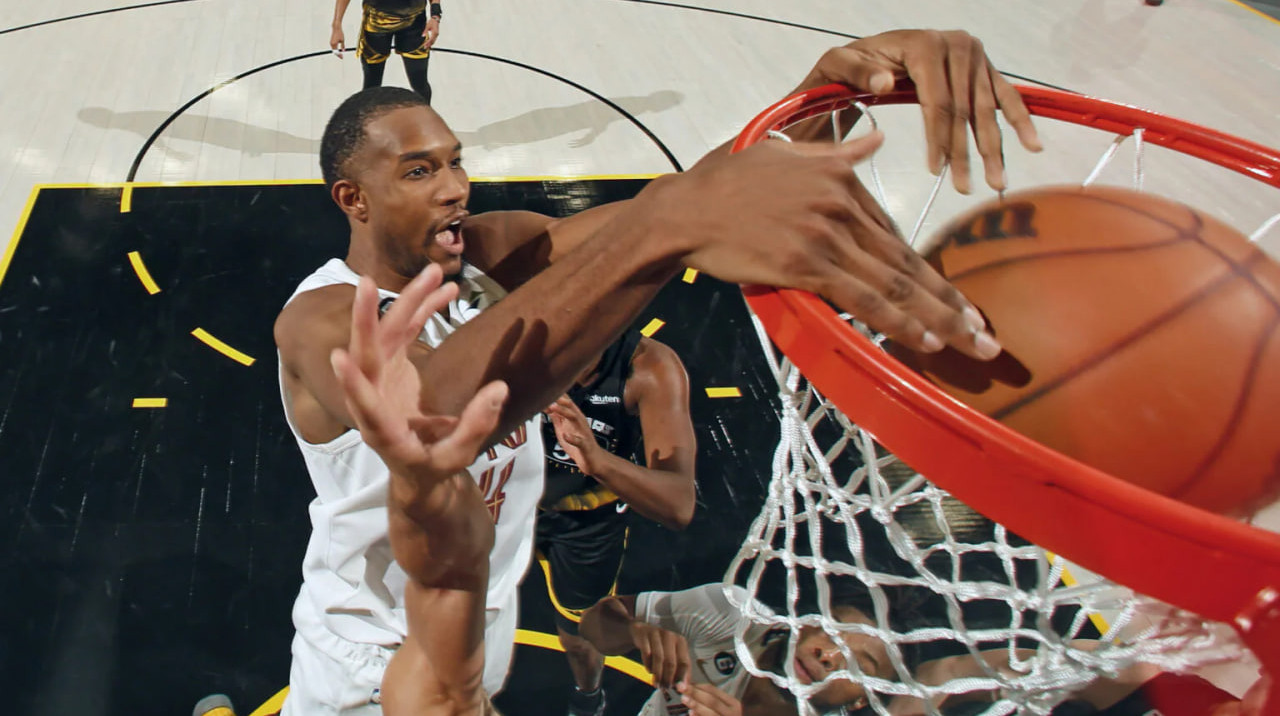 Еван Моблі НБА 2025