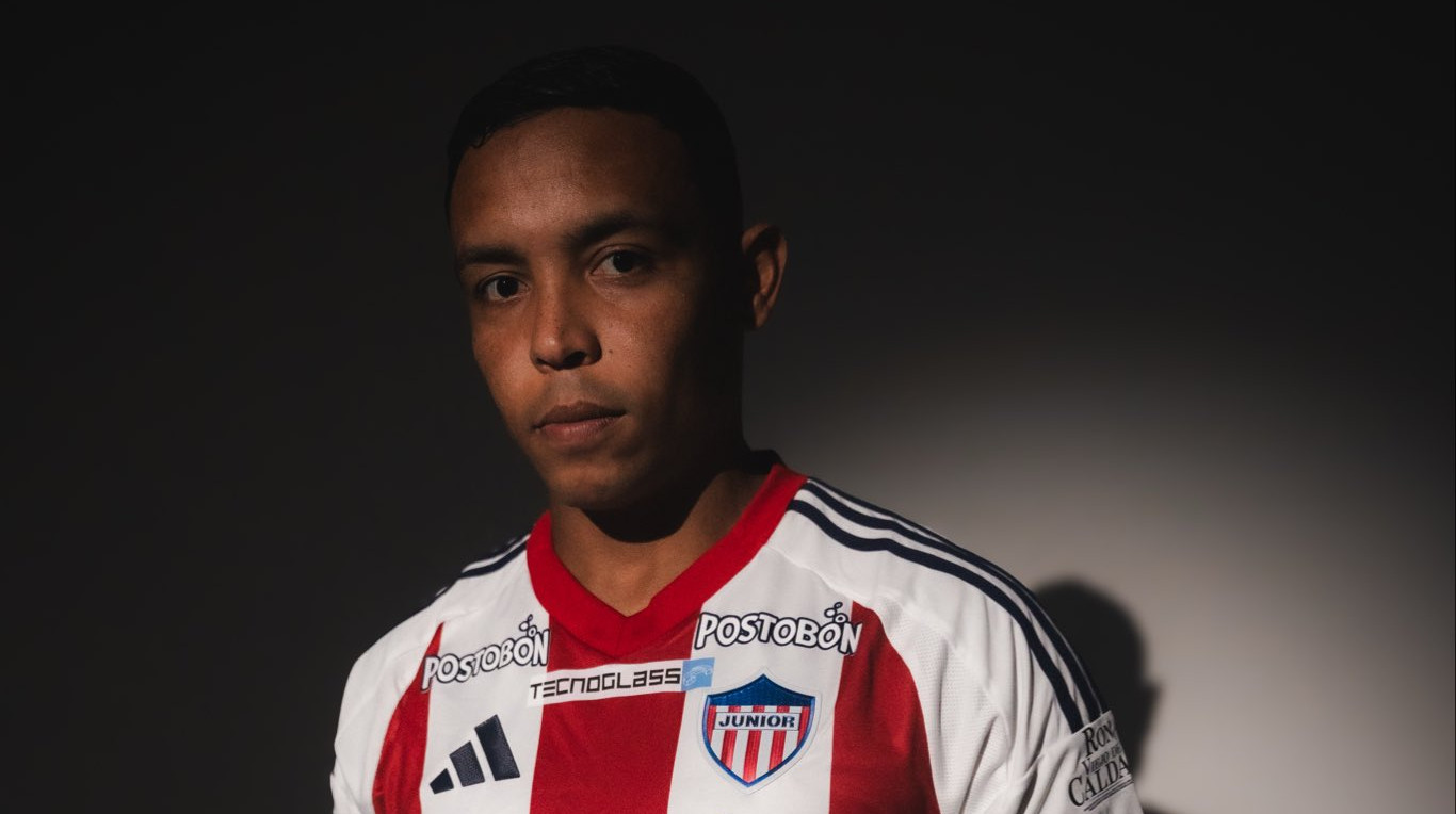 Колишній форвард Аталанти та Севільї повернувся в Колумбію