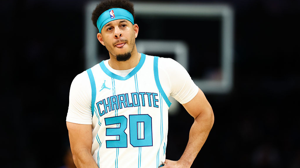 Голден Стейт планує підсилитися Сіммонсом та молодшим братом Каррі