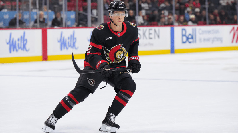 Клуб НХЛ продлил контракт с нападающим, который полгода был дисквалифицирован из-за ставок