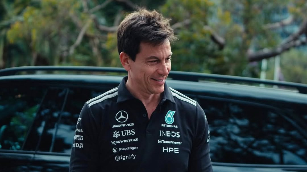 Керівник Мерседеса різко відреагував на чутки про перехід Ферстаппена