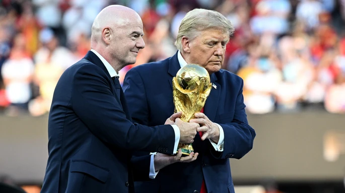 Продати футбол Трампу: як Джанні Інфантіно заробив 10 млрд, проте повис на волосині