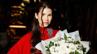 Дружина тренера збірної України вразила мережу яскравим образом у день народження