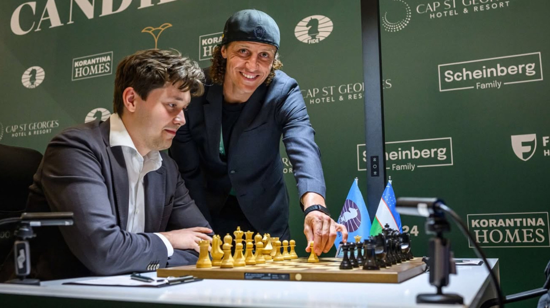 Легенда Челсі та збірної Бразилії завітав на топовий шаховий турнір, зробивши перший хід