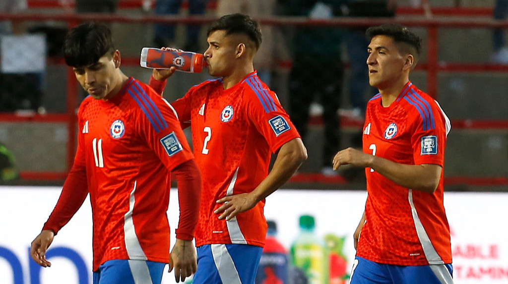 Сборные Чили и Перу согласились сыграть товарищеские матчи с командой России