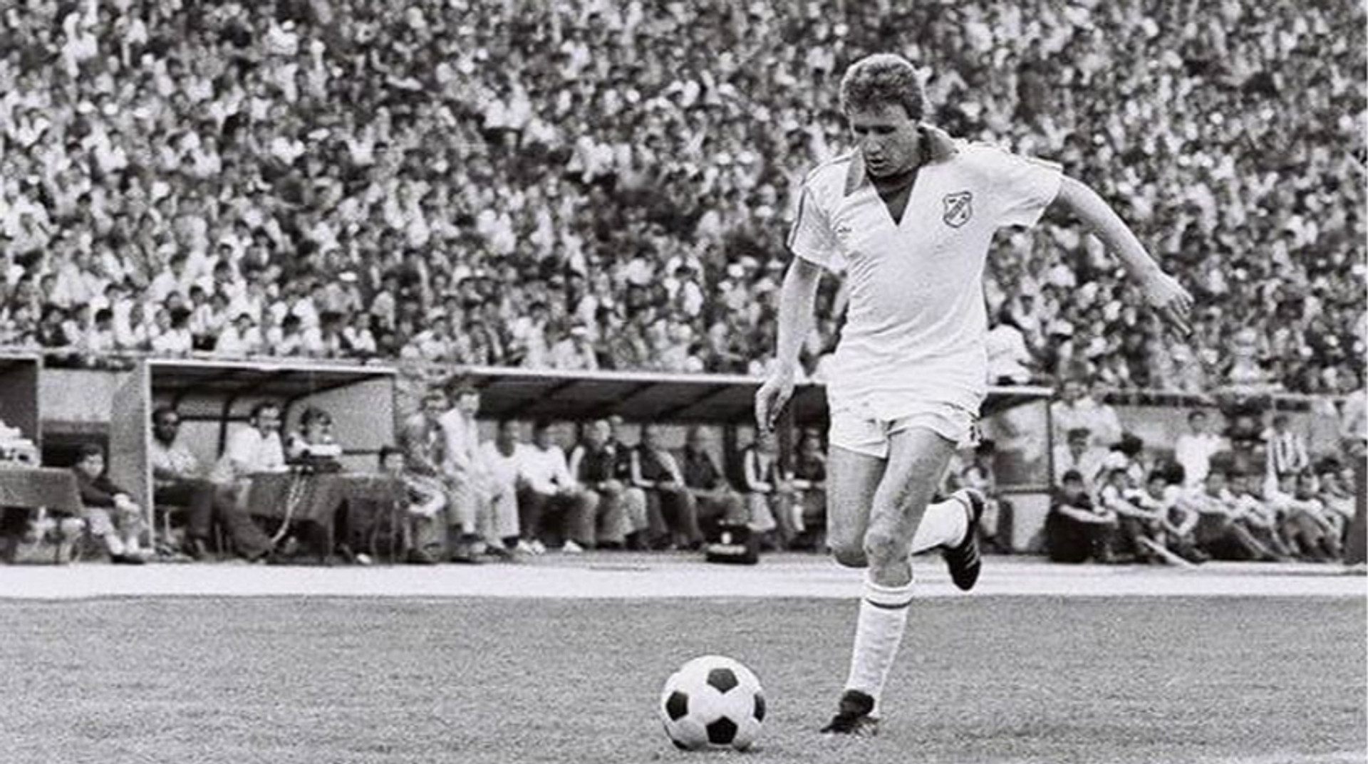 Глухонімий, якого вилучили за протести: сміх, велич і трагедія найбільшої легенди суперника Шахтаря