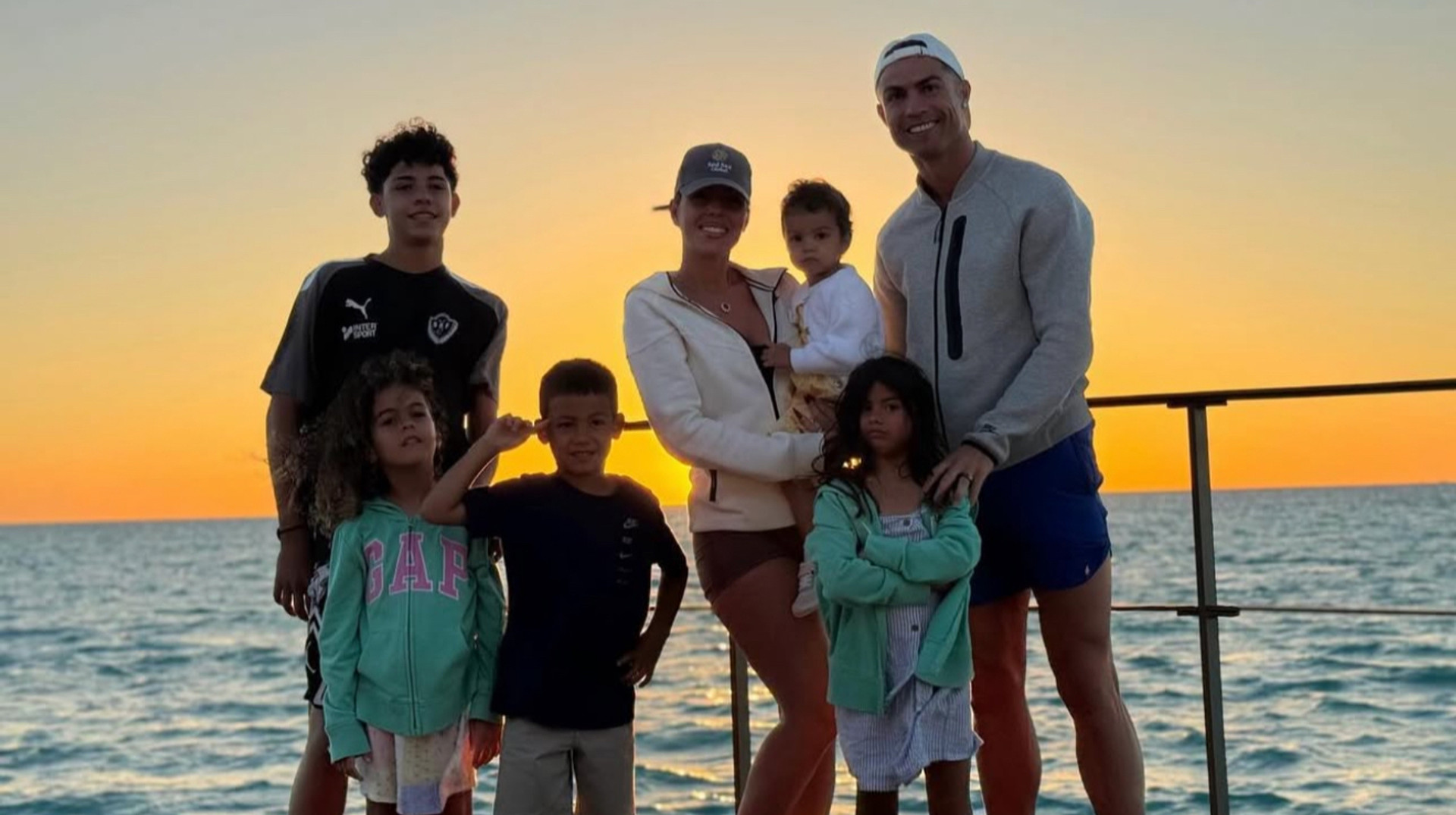 Роналду посилив охорону після погроз: новий тілоохоронець вже потрапив у скандал