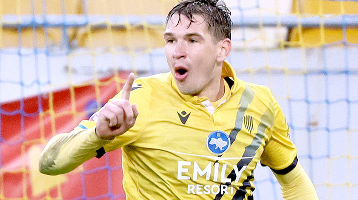 Еще один экс-футболист Руха перешел в ЛНЗ