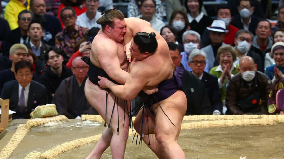 Аонішікі прокоментував свою поразку на другий день турніру Haru Basho