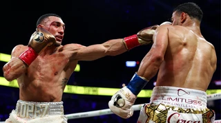 Тео Лопес відібрав титул у Ромеро та став чемпіоном світу у третьому дивізіоні