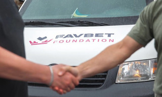 Favbet Foundation допоміг евакуювати 537 мешканців з окупованих територій