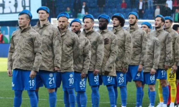 Українські футболісти підтримали турецьку армію у боротьбі з Росією