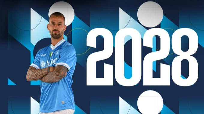 Наполі продовжив контракт із чемпіоном Євро-2020