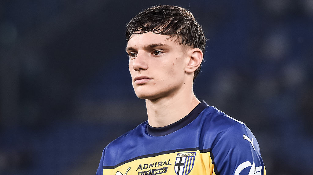 Интер готов отдать 30 миллионов за 18-летнего защитника Пармы