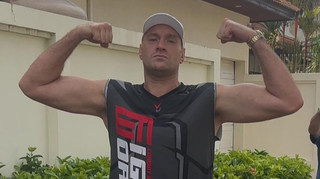 Ф'юрі розповів, як планує нокаутувати росіянина, який виступає за Канаду