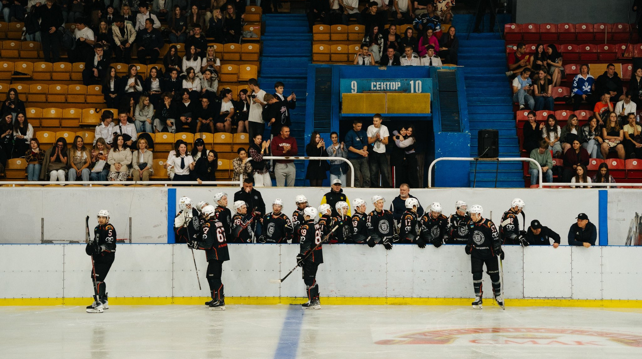 Кременчуг разгромил Одещину и стал вторым финалистом Кубка Украины