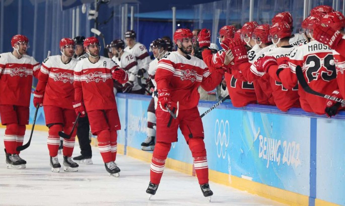 Збірна Данії здолала Латвію та вийшла до чвертьфіналу олімпійського хокейного турніру