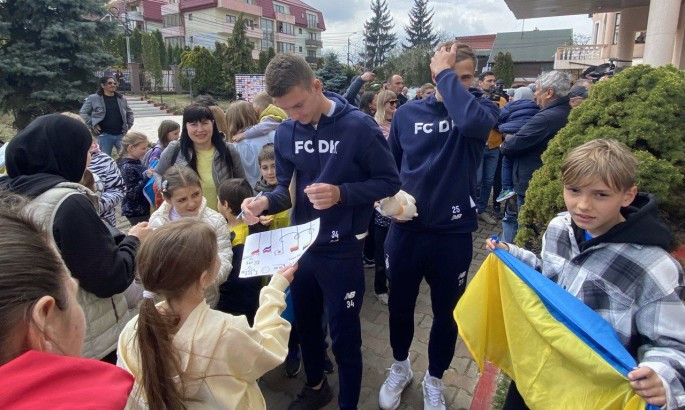 Динамо відвідало центр для українських біженців у Клуж-Напоці