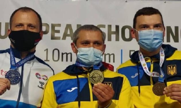 Збірна України здобула золото та бронзу на чемпіонаті Європи зі стрільби