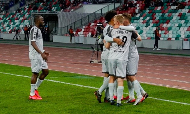 Гол українця приніс перемогу Руху над Динамо у 1 турі чемпіонату Білорусі