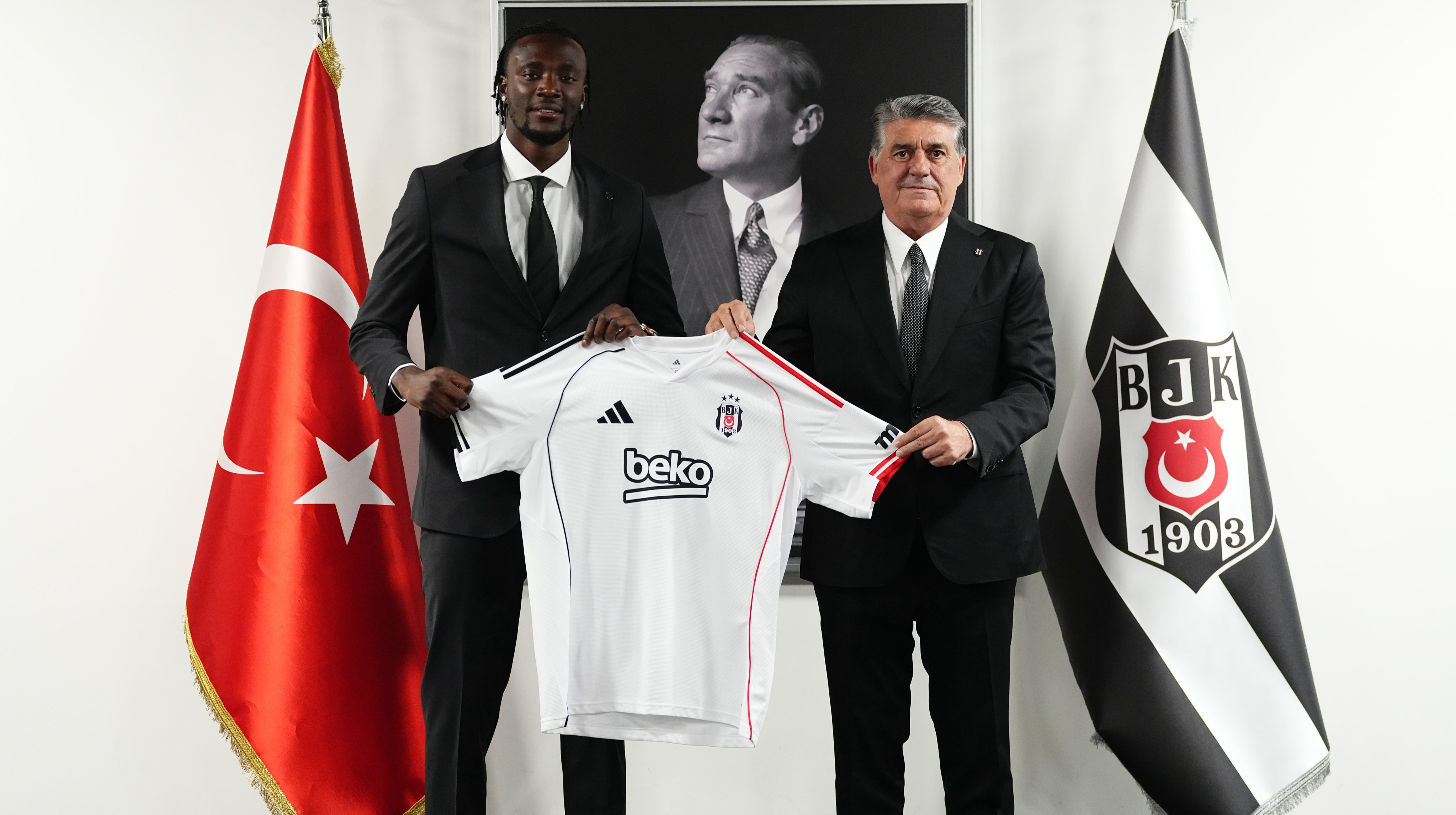 Абрахам: Шахтар – хороша команда, але у мене великий досвід у футболі