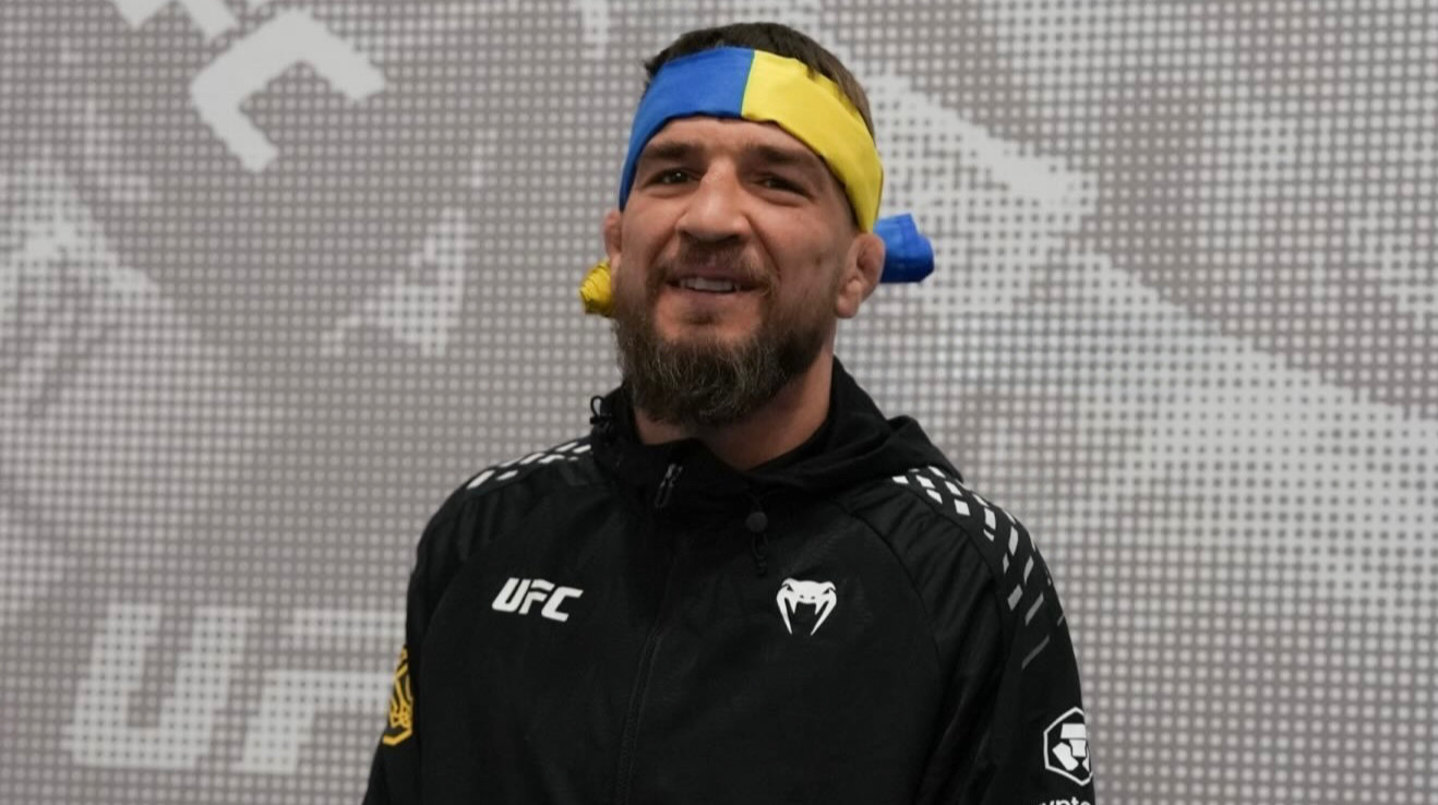 Объявлен следующий бой Амосова в UFC