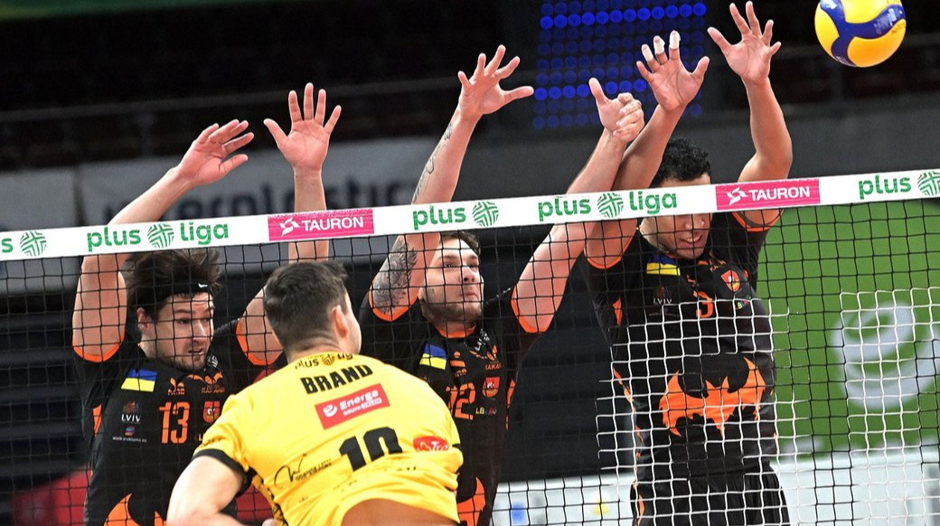 Барком-Кажаны проиграли на тай-брейке в стартовом матче чемпионата Польши