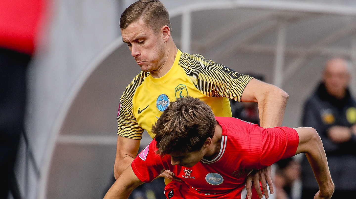 Лівий Берег розгромив Металург, ЮКСА обіграла Металіст у 14 турі Першої ліги